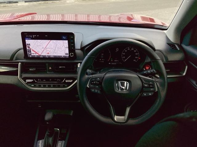 ＷＲ－Ｖ Ｚ＋　クリソナ　追突軽減ブレーキ　フルセグテレビ　サイドエアバッグ　盗難防止システム　運転席エアバッグ　Ｂカメラ　クルコン　横滑り防止　ドライブレコーダー　フルオートエアコン　パワーウィンドウ　ＡＢＳ（15枚目）