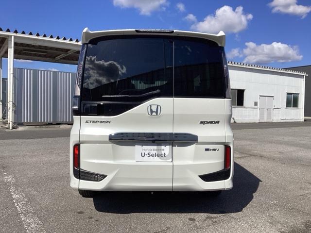 ステップワゴンスパーダ ｅ：ＨＥＶスパーダＧ・ＥＸホンダセンシング　エアバック　地デジ　クルコン　サイドエアバッグ　シ－トヒ－タ－　衝突軽減システム　スマキー　ＬＥＤランプ　ドラレコ　ＡＢＳ　キーレス　フルオートエアコン（3枚目）