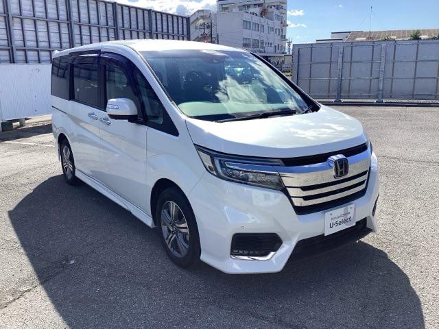 ステップワゴンスパーダ ｅ：ＨＥＶスパーダＧ・ＥＸホンダセンシング　エアバック　地デジ　クルコン　サイドエアバッグ　シ－トヒ－タ－　衝突軽減システム　スマキー　ＬＥＤランプ　ドラレコ　ＡＢＳ　キーレス　フルオートエアコン（6枚目）