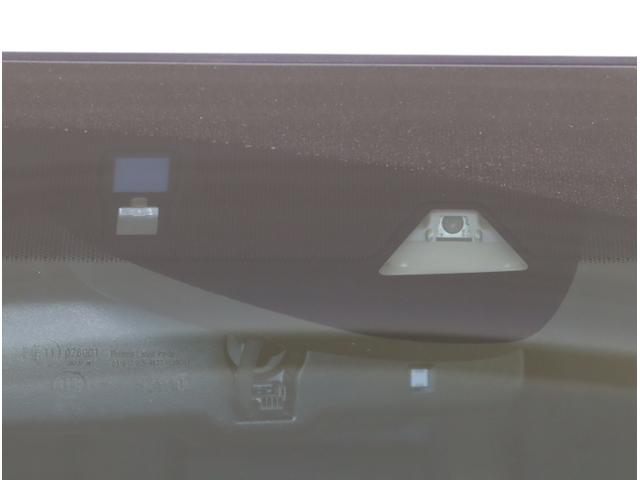 ヴェゼル ハイブリッドＺ・ホンダセンシング　レーダーサポート　ＤＶＤ再生機能　横滑り防止システム　バックアイカメラ　盗難防止装置　フルセ　シートヒーター付　スマ－トキ－　ＥＣＯモード　パワーウィンド　ＵＳＢ接続（27枚目）