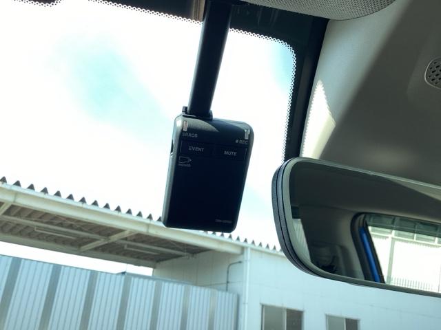 ＺＲ－Ｖ ｅ：ＨＥＶＺ　Ｐセンサー　Ｂカメラ　サイドエアバック　パワ－シ－ト　ナビＴＶ　ＬＥＤヘッドライト　ＵＳＢ接続　地デジ　Ｓヒーター　サポカー　ＥＴＣ車載器　Ｄレコ　パワーステアリング　スマートキー（29枚目）