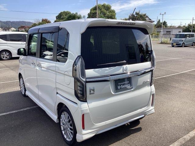 N-BOXカスタム Lターボ 両側PWスライドドア Bモニタ Iストップ 禁煙 セキュリティー クルーズコントロール ナビTV キーレスエントリー VSA ベンチS LEDランプ 助手席エアバック ターボモデル ワンセグテレビ(9枚目)