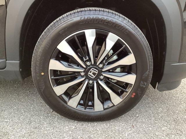 WR-V Z+ クリソナ 追突軽減ブレーキ フルセグテレビ サイドエアバッグ 盗難防止システム 運転席エアバッグ Bカメラ クルコン 横滑り防止 ドライブレコーダー フルオートエアコン パワーウィンドウ ABS(19枚目)