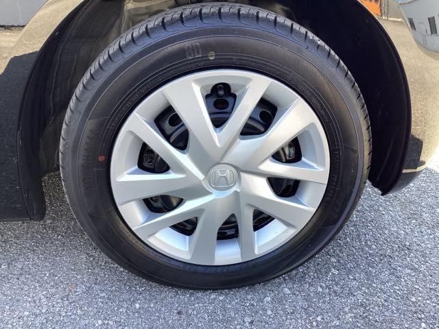 N-BOX ベースグレード 衝突軽減システム スマートキ- カーテンエアバック イモビライザー ECOモード 横滑り防止 オートクルーズ LEDヘッドライト キーフリー 地デジ パワーステアリング オートエアコン(19枚目)