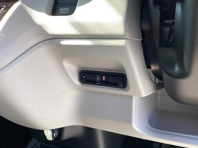 N-BOX ベースグレード 衝突軽減システム スマートキ- カーテンエアバック イモビライザー ECOモード 横滑り防止 オートクルーズ LEDヘッドライト キーフリー 地デジ パワーステアリング オートエアコン(24枚目)