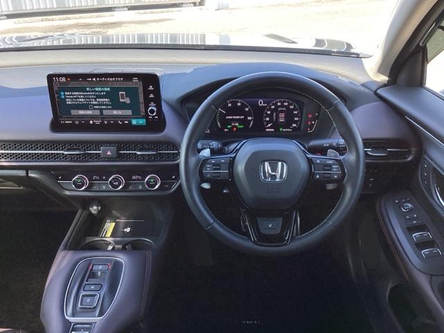 ZR-V e:HEVZ Pセンサー レザー Bカメラ サイドエアバック ナビTV LEDヘッドライト 地デジ Sヒーター サポカー ETC車載器 Dレコ パワーステアリング スマートキー 横滑り防止 イモビ(15枚目)