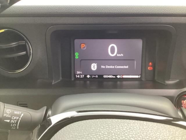 N-BOXカスタム コーディネートスタイル オートクルーズ レザーシート 禁煙 ワンオーナー W電動ドア シートヒータ LED ESC リアカメラ ETC 整備記録簿 ソナー ベンチシート DVD アイドリングストップ(16枚目)