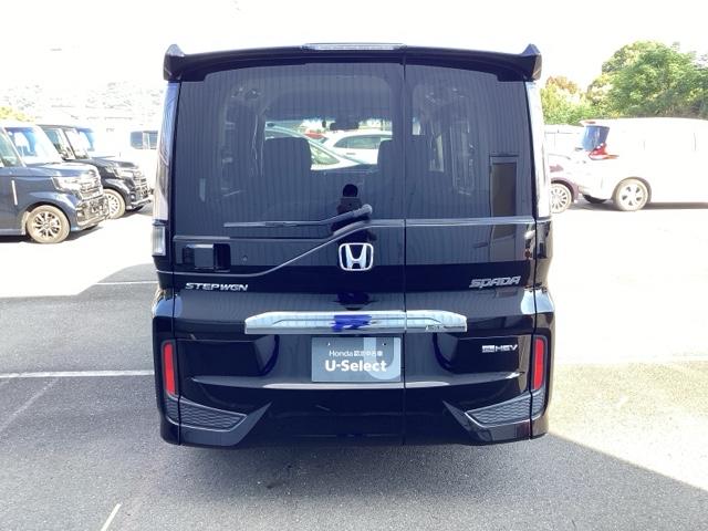 ステップワゴンスパーダ e:HEVスパーダGホンダセンシング ウォークスルー LEDライト ドライブレコーダ セキュリティアラーム カーテンエアバック 横滑り防止装置 クルーズコントロール Bカメラ フルセグ ナビ&TV(3枚目)