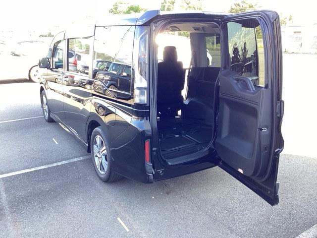 ステップワゴンスパーダ e:HEVスパーダGホンダセンシング ウォークスルー LEDライト ドライブレコーダ セキュリティアラーム カーテンエアバック 横滑り防止装置 クルーズコントロール Bカメラ フルセグ ナビ&TV(26枚目)