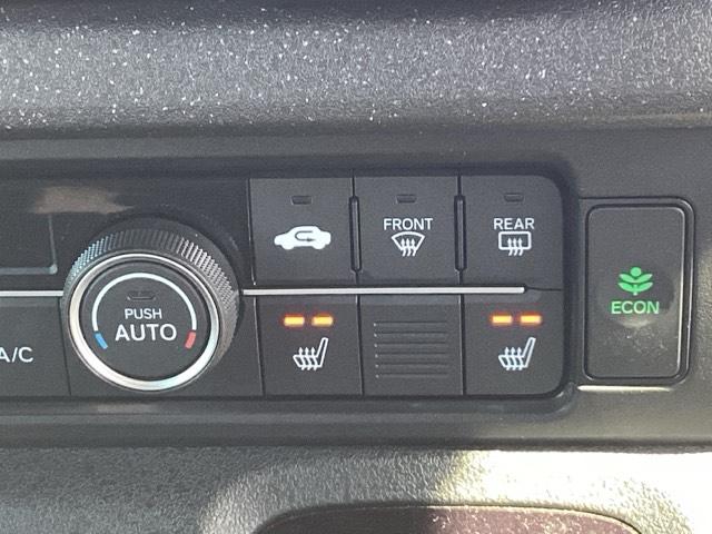 N-BOXカスタム ベースグレード CMBS Dレコ 禁煙 1オーナー ベンチシート オートエアコン スマートキ LED 盗難防止装置 クルコン ETC バックカメラ フルセグTV パワーステアリング エアバッグ ESC(25枚目)