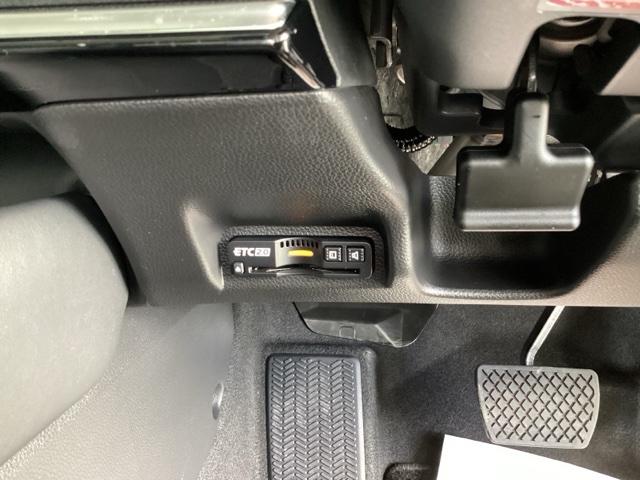 ヴェゼル e:HEVZ 衝突回避支援ブレーキ機能 スマキ Pトランク フルオートエアコン Dレコ エアバッグ 両席エアバック Rカメ 記録簿付 パワーウィンドウ LEDランプ ソナー クルーズC ナビ&TV(26枚目)