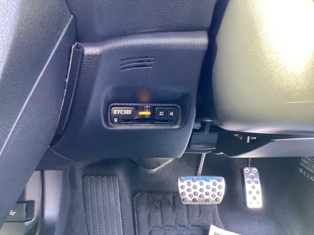 シビック ハッチバック 追突軽減ブレーキ 盗難防止装置 Bモニター 整備記録簿 横滑防止 シートヒーター付き LEDライト スマートキー AAC サイドカーテンエアバック ETC オートクルーズ エアバッグ(25枚目)