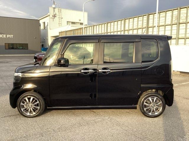 N-BOXカスタム ベースグレード W電動ドア CMBS Dレコ オートエアコン スマートキ LED 盗難防止装置 クルコン ETC バックカメラ フルセグTV パワーステアリング エアバッグ ESC パワーウインドウ(5枚目)