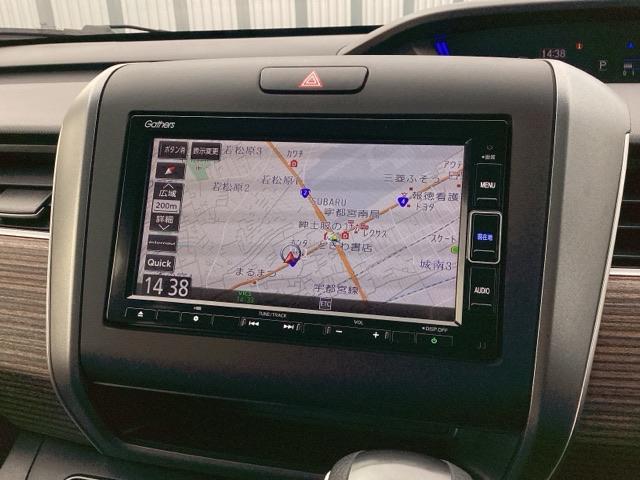 フリード クロスター・ホンダセンシング　両ＰＳＤ　地デジ　エアバック　Ｉストップ　ＶＳＡ　リヤカメラ　３列シート　整備記録簿　ＤＶＤ再生　ウォークスルー　イモビライザー　キーフリー　パワステ　クルコン　ＡＡＣ（10枚目）