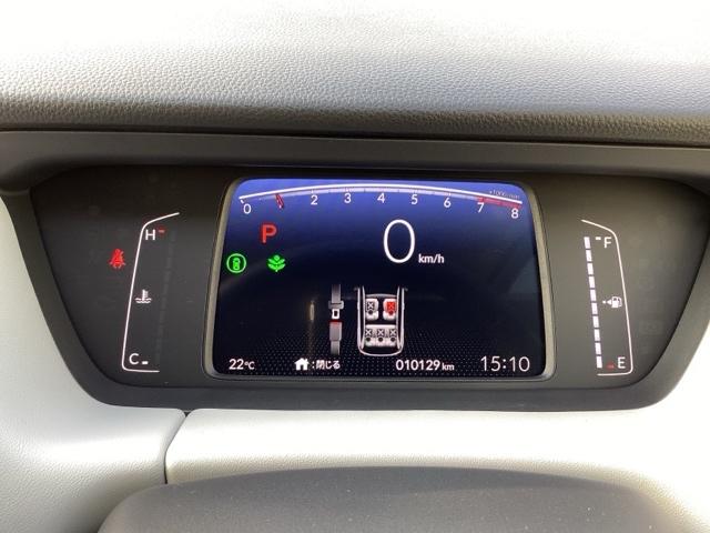 フィット ホーム 記録簿 衝突軽減 リアカメラ ソナー AAC 横滑り防止機能 サイドエアバック シートヒーター オートライト LEDライト クルーズコントロール パワーウィンドウ スマキー DVD ドラレコ(16枚目)