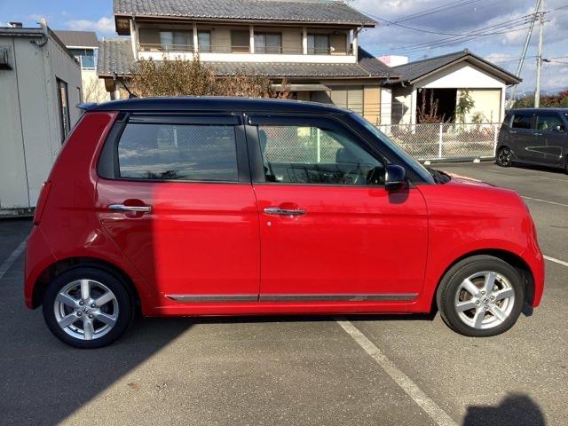 Ｎ－ＯＮＥ プレミアム・Ｌパッケージ　ＥＣＯＮモード　両席エアバック　フルオートエアコン　スマートキ－　セキュリティー　ＤＶＤ再生可　エアバック　キーレス　パワーウインド　横滑防止装置　ＥＴＣ　ＡＢＳ（4枚目）