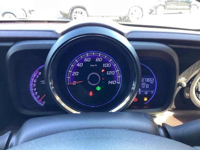 Ｎ－ＯＮＥ プレミアム・Ｌパッケージ　ＥＣＯＮモード　両席エアバック　フルオートエアコン　スマートキ－　セキュリティー　ＤＶＤ再生可　エアバック　キーレス　パワーウインド　横滑防止装置　ＥＴＣ　ＡＢＳ（16枚目）