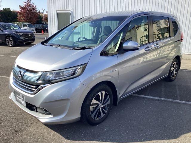 フリード＋ハイブリッド ハイブリッドＥＸ　衝突軽減システム　オートクルーズコントロール　地デジフルセグ　キーレス　スマートキ　バックカメラ　シートＨ　ＡＢＳ　ＥＴＣ　ＡＡＣ　ＤＶＤ再生　サイドエアバッグ　パワーステアリング（7枚目）