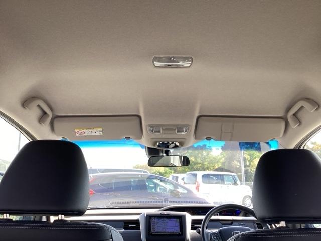 フリード＋ハイブリッド ハイブリッドＥＸ　衝突軽減システム　オートクルーズコントロール　地デジフルセグ　キーレス　スマートキ　バックカメラ　シートＨ　ＡＢＳ　ＥＴＣ　ＡＡＣ　ＤＶＤ再生　サイドエアバッグ　パワーステアリング（12枚目）