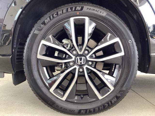 ヴェゼル ｅ：ＨＥＶＺ　Ｒカメラ　フルセグテレビ　スマ－トキ－　ＥＴＣ車載器　アクティブクルーズ　Ｐセンサー　サイドエアバッグ　ナビＴＶ　フルオートエアコン　キーフリーシステム　４ＷＤ車　ＬＥＤヘッドライト（19枚目）