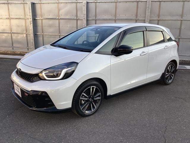 フィット ｅ：ＨＥＶＲＳ　エアバッグ　ナビ＆ＴＶ　パワーウィンドウ　助手席エアバッグ　Ｄレコ　フルセグテレビ　ＬＥＤヘッドランプ　セキュリティアラーム　フルオートエアコン　ＥＴＣ装備　スマートキ　ＵＳＢ（7枚目）