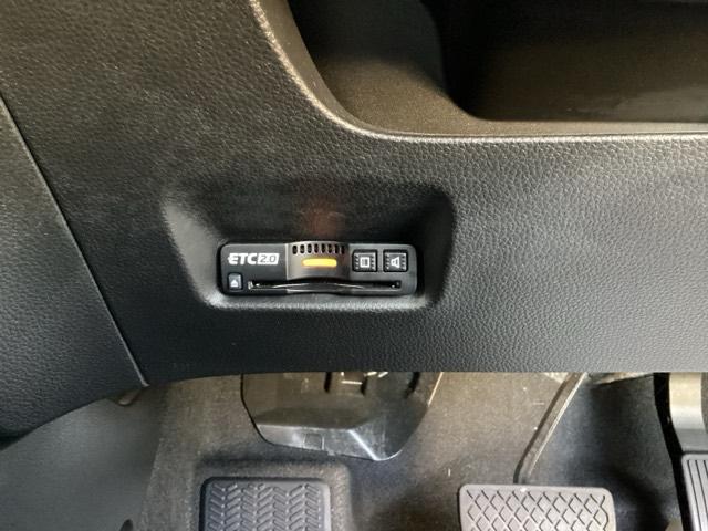 フィット ｅ：ＨＥＶＲＳ　エアバッグ　ナビ＆ＴＶ　パワーウィンドウ　助手席エアバッグ　Ｄレコ　フルセグテレビ　ＬＥＤヘッドランプ　セキュリティアラーム　フルオートエアコン　ＥＴＣ装備　スマートキ　ＵＳＢ（30枚目）