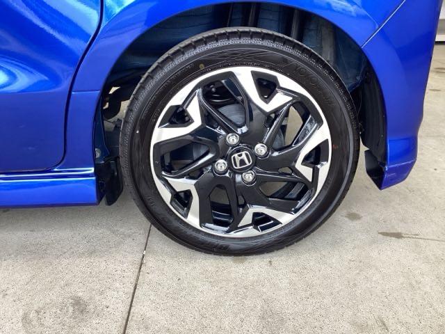 Ｎ－ＢＯＸカスタム Ｇ・ＥＸターボホンダセンシング　禁煙　Ｒカメ　前席シートヒーター　クルコン　ナビＴＶ　サイドエアバッグ　タ－ボ　ＬＥＤヘットライト　ＥＴＣ　Ｆセグ　横滑り防止　パワーステアリング　ＤＶＤ再生可　ＡＣ（20枚目）