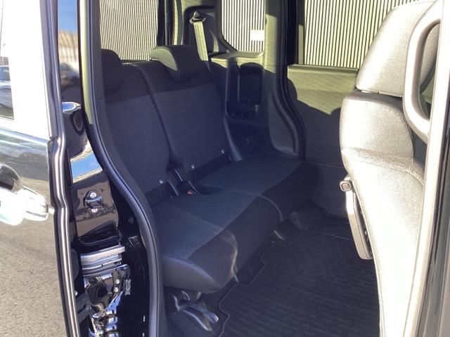 Ｎ－ＢＯＸカスタム ベースグレード　Ｗ電動ドア　ＣＭＢＳ　Ｄレコ　ベンチシート　オートエアコン　スマートキ　ＬＥＤ　盗難防止装置　クルコン　ＥＴＣ　バックカメラ　フルセグＴＶ　パワーステアリング　エアバッグ　ＥＳＣ（14枚目）