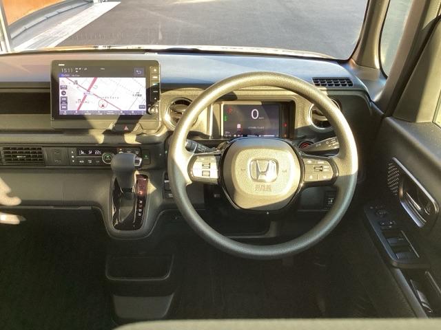 Ｎ－ＢＯＸカスタム ベースグレード　Ｗ電動ドア　ＣＭＢＳ　Ｄレコ　ベンチシート　オートエアコン　スマートキ　ＬＥＤ　盗難防止装置　クルコン　ＥＴＣ　バックカメラ　フルセグＴＶ　パワーステアリング　エアバッグ　ＥＳＣ（15枚目）