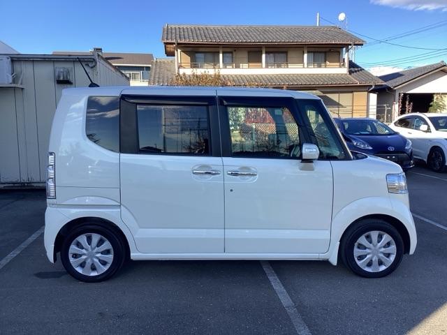 N-BOX G・Lパッケージ I-STOP カラーバックモニター 全席PW イモビライザー ナビテレビ 1セグ サイドエアバック AAC 横滑り防止 スマートキー DVD再生 ABS ETC キーレスE(4枚目)