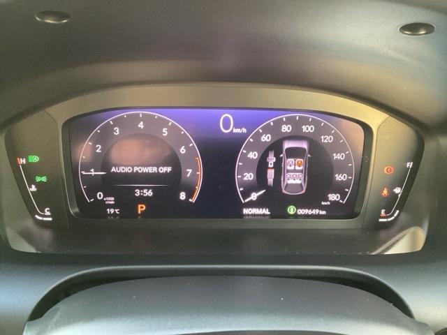 ZR-V X クリアランスソナー 地デジ Bカメ オートクルーズコントロール ESC サイドカーテンエアバック エアコン 盗難防止装置 アイドリングストップ LEDライト 運転席エアバッグ スマートキー USB(16枚目)