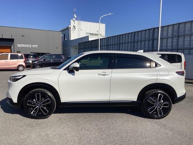 ヴェゼル e:HEVZ 衝突回避支援ブレーキ機能 スマキ フルオートエアコン エアバッグ 両席エアバック Rカメ パワーウィンドウ LEDランプ ソナー クルーズC ナビ&TV キーレスエントリー ETC付(5枚目)