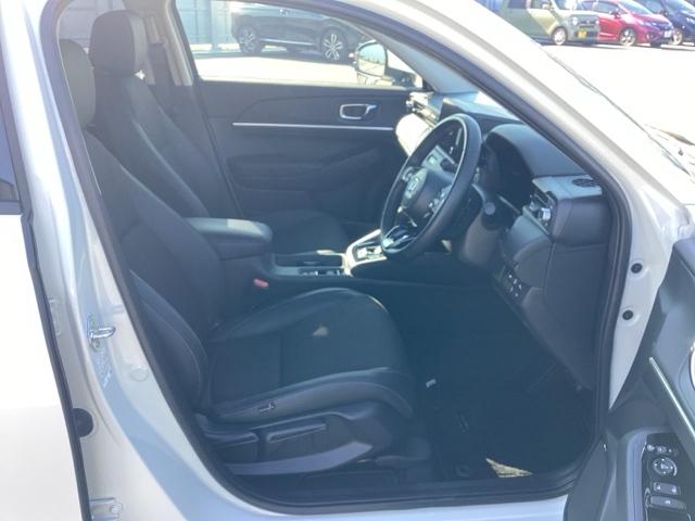 ヴェゼル e:HEVZ 衝突回避支援ブレーキ機能 スマキ フルオートエアコン エアバッグ 両席エアバック Rカメ パワーウィンドウ LEDランプ ソナー クルーズC ナビ&TV キーレスエントリー ETC付(13枚目)