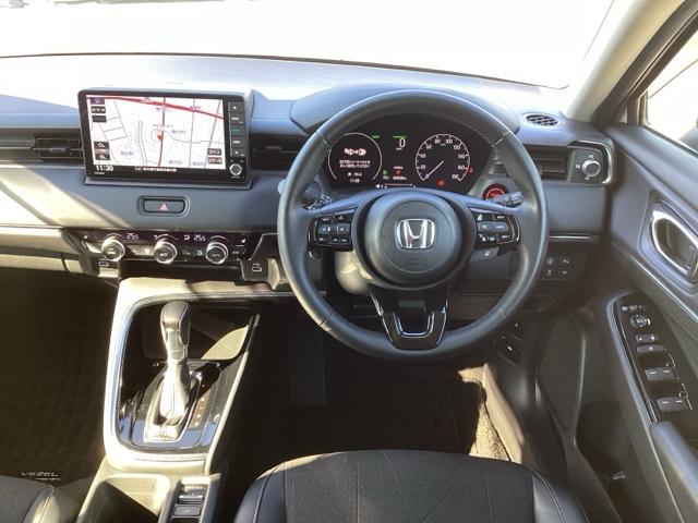 ヴェゼル e:HEVZ 衝突回避支援ブレーキ機能 スマキ フルオートエアコン エアバッグ 両席エアバック Rカメ パワーウィンドウ LEDランプ ソナー クルーズC ナビ&TV キーレスエントリー ETC付(15枚目)