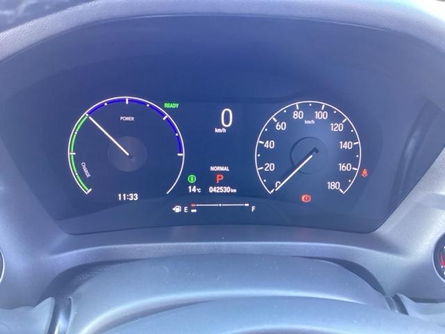 ヴェゼル e:HEVZ 衝突回避支援ブレーキ機能 スマキ フルオートエアコン エアバッグ 両席エアバック Rカメ パワーウィンドウ LEDランプ ソナー クルーズC ナビ&TV キーレスエントリー ETC付(16枚目)