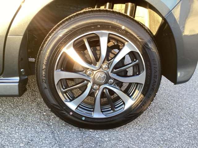 Ｎ－ＢＯＸカスタム ベースグレード　Ｗ電動ドア　ＵＳＢ接続　ＣＭＢＳ　Ｄレコ　ベンチシート　オートエアコン　スマートキ　ＬＥＤ　盗難防止装置　クルコン　ＥＴＣ　バックカメラ　フルセグＴＶ　パワーステアリング　エアバッグ（19枚目）