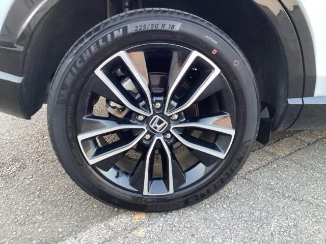 ヴェゼル ｅ：ＨＥＶＺ　衝突回避支援ブレーキ機能　スマキ　フルオートエアコン　Ｄレコ　エアバッグ　両席エアバック　Ｒカメ　パワーウィンドウ　ＬＥＤランプ　ソナー　クルーズＣ　ナビ＆ＴＶ　キーレスエントリー（19枚目）