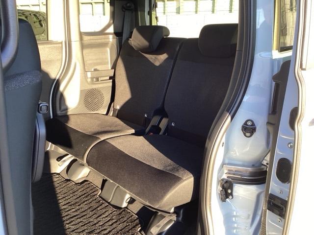 Ｎ－ＢＯＸカスタム ベースグレード　Ｗ電動ドア　ＵＳＢ接続　ＣＭＢＳ　Ｄレコ　ベンチシート　オートエアコン　スマートキ　ＬＥＤ　盗難防止装置　クルコン　ＥＴＣ　バックカメラ　フルセグＴＶ　パワーステアリング　エアバッグ（14枚目）