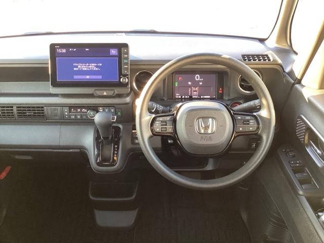 Ｎ－ＢＯＸカスタム ベースグレード　Ｗ電動ドア　ＵＳＢ接続　ＣＭＢＳ　Ｄレコ　ベンチシート　オートエアコン　スマートキ　ＬＥＤ　盗難防止装置　クルコン　ＥＴＣ　バックカメラ　フルセグＴＶ　パワーステアリング　エアバッグ（15枚目）