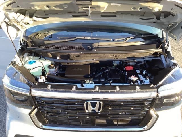 Ｎ－ＢＯＸカスタム ベースグレード　Ｗ電動ドア　ＵＳＢ接続　ＣＭＢＳ　Ｄレコ　ベンチシート　オートエアコン　スマートキ　ＬＥＤ　盗難防止装置　クルコン　ＥＴＣ　バックカメラ　フルセグＴＶ　パワーステアリング　エアバッグ（16枚目）