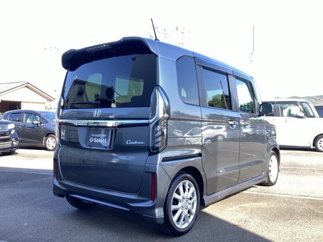 Ｎ－ＢＯＸ Ｇ・Ｌターボホンダセンシング　イモビライザー　アイドルストップ　バックビューモニター　ターボエンジン　サイドカーテンエアバック　スマートキー　クルーズコントロール　ＬＥＤ　ＤＶＤ再生　ＡＡＣ　ＥＴＣ（8枚目）