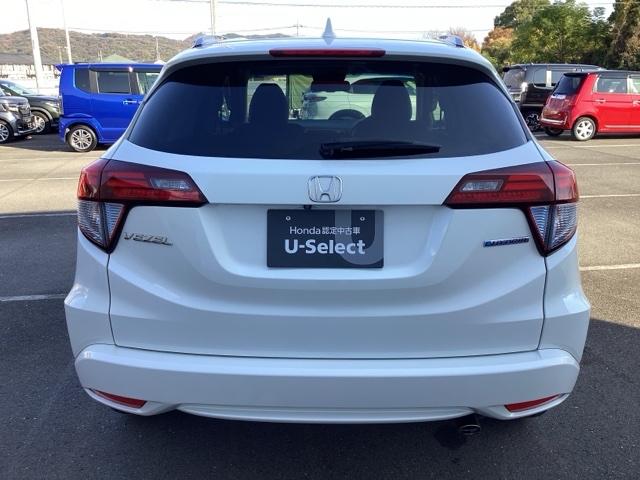 ヴェゼル ハイブリッドZ・ホンダセンシング レーダーサポート ワンセグ DVD再生機能 横滑り防止システム バックアイカメラ 盗難防止装置 シートヒーター付 スマ-トキ- ECOモード パワーウィンド パワステ(3枚目)