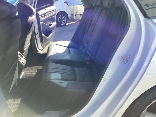 アコード EX カーテンエアバッグ イモビ 追突軽減ブレーキ オートエアコン LEDヘッドライト 皮シート 横滑り防止装置 地デジフルセグ スマキー シートヒーター USB接続 コーナーセンサー キーフリー(14枚目)