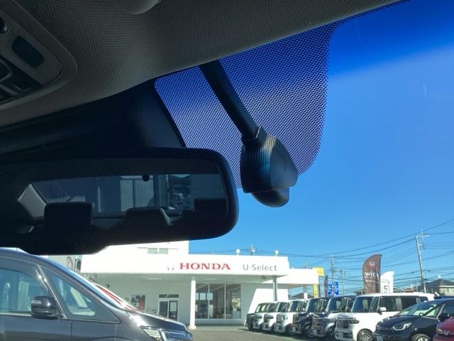 アコード EX カーテンエアバッグ イモビ 追突軽減ブレーキ オートエアコン LEDヘッドライト 皮シート 横滑り防止装置 地デジフルセグ スマキー シートヒーター USB接続 コーナーセンサー キーフリー(31枚目)