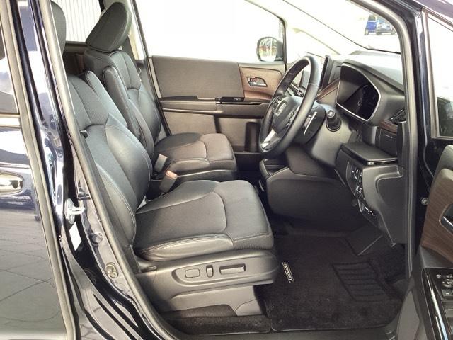 オデッセイ アブソルート・ＥＸ　シ－トヒ－タ－　バックモニター　ＷＡＣ　スマ－トキ－　セキュリティーアラーム　３列シート　ＤＶＤ再生　オートクルーズコントロール　パワーウィンドウ　エアバック　エアコン　横滑り防止（13枚目）