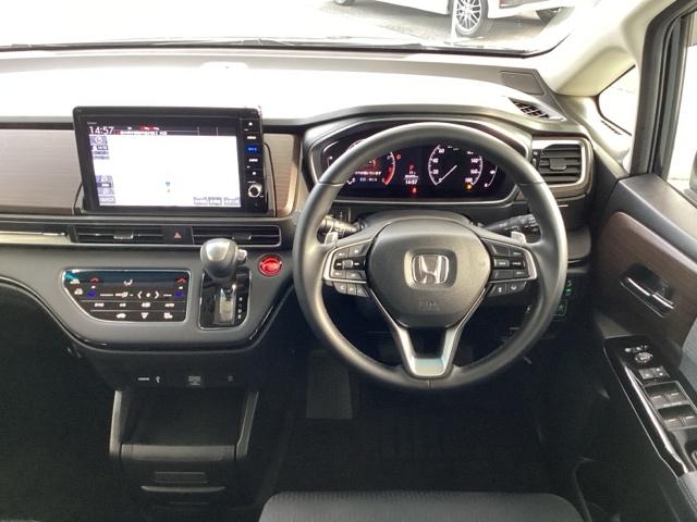 オデッセイ アブソルート・ＥＸ　シ－トヒ－タ－　バックモニター　ＷＡＣ　スマ－トキ－　セキュリティーアラーム　３列シート　ＤＶＤ再生　オートクルーズコントロール　パワーウィンドウ　エアバック　エアコン　横滑り防止（15枚目）