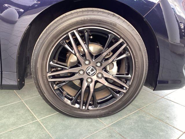 オデッセイ アブソルート・ＥＸ　シ－トヒ－タ－　バックモニター　ＷＡＣ　スマ－トキ－　セキュリティーアラーム　３列シート　ＤＶＤ再生　オートクルーズコントロール　パワーウィンドウ　エアバック　エアコン　横滑り防止（19枚目）