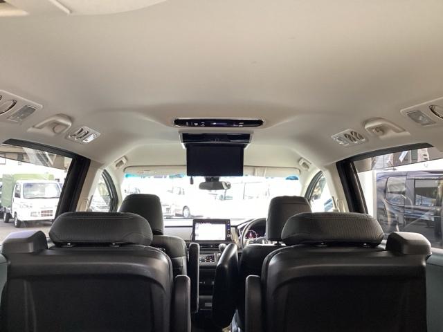 オデッセイ アブソルート・ＥＸ　シ－トヒ－タ－　バックモニター　ＷＡＣ　スマ－トキ－　セキュリティーアラーム　３列シート　ＤＶＤ再生　オートクルーズコントロール　パワーウィンドウ　エアバック　エアコン　横滑り防止（39枚目）