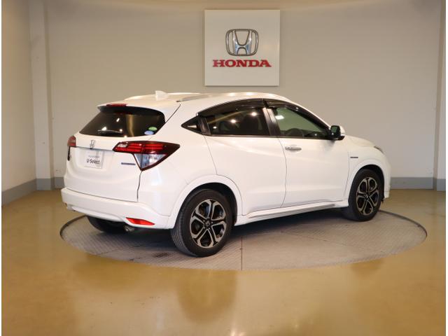 ヴェゼル ハイブリッドZ・ホンダセンシング レーダーサポート DVD再生機能 横滑り防止システム バックアイカメラ 盗難防止装置 フルセ シートヒーター付 スマ-トキ- ECOモード パワーウィンド ナビ&TV(7枚目)