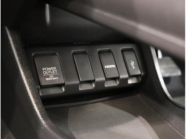 ヴェゼル ハイブリッドZ・ホンダセンシング レーダーサポート DVD再生機能 横滑り防止システム バックアイカメラ 盗難防止装置 フルセ シートヒーター付 スマ-トキ- ECOモード パワーウィンド ナビ&TV(35枚目)